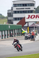 Vintage-motorcycle-club;eventdigitalimages;mallory-park;mallory-park-trackday-photographs;no-limits-trackdays;peter-wileman-photography;trackday-digital-images;trackday-photos;vmcc-festival-1000-bikes-photographs